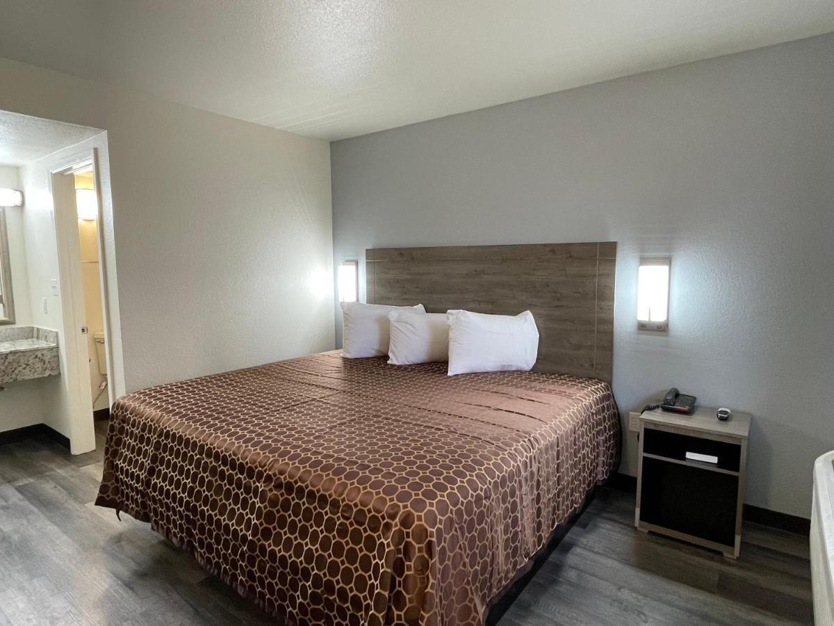 Motel Masters Atlanta - At I-85 & 285 2*