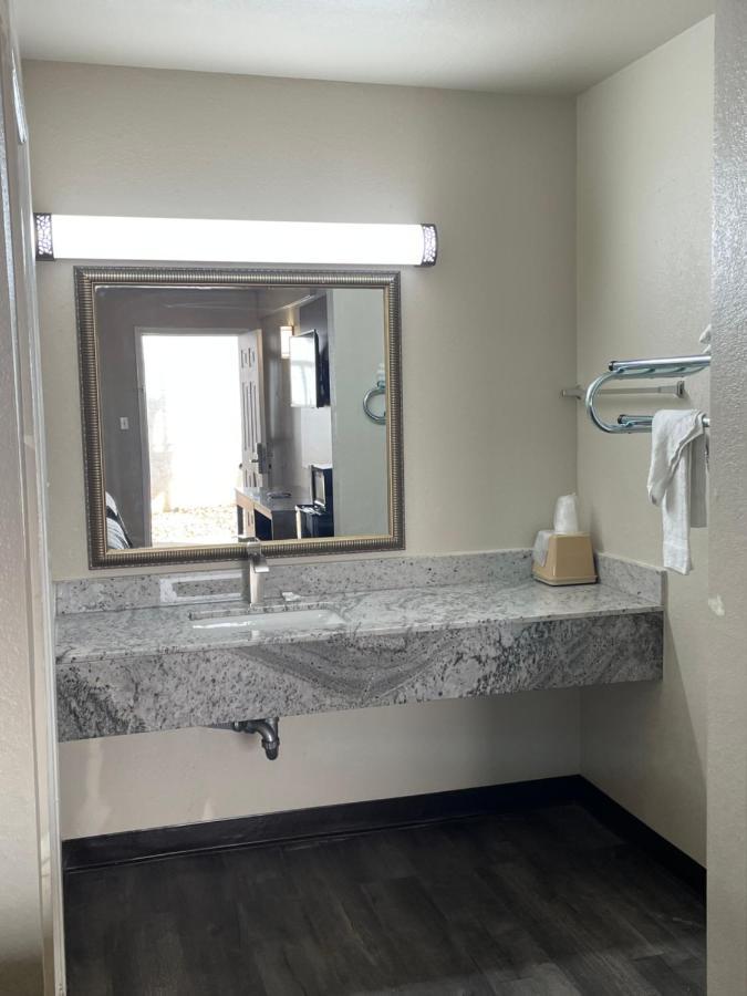 Masters Atlanta - At I-85 & 285 Motel Doraville